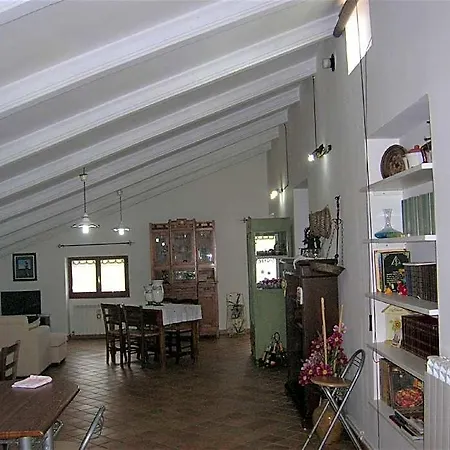 Mansarda Viti - View On The Pediment - 3*